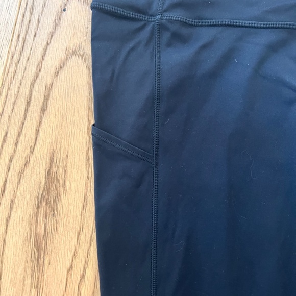 Lululemon fast and free crop - Picture 2 of 4